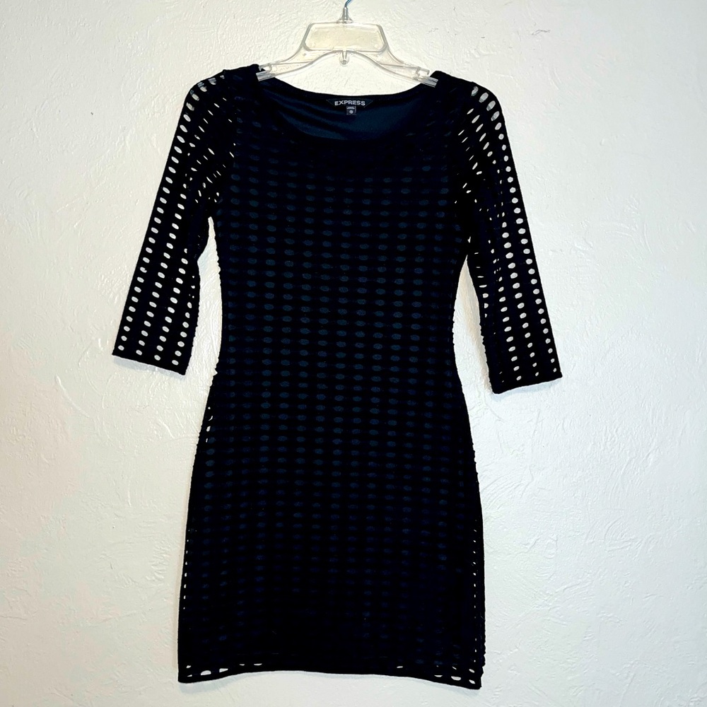 Express 3/4 sleeve women’s size XS little black dress